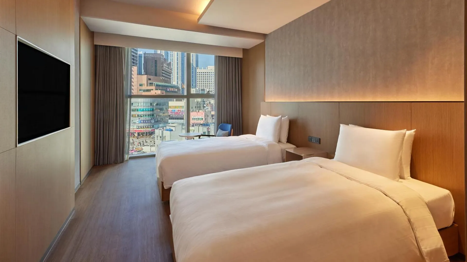 L7 Haeundae By Lotte Hotel Busan 4*,